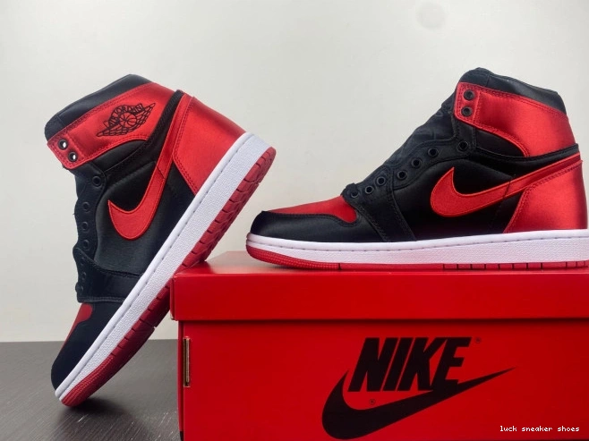 Rep LUCY Jordan High OG 1 Air FD4810-061 Bred Satin WMNS 0805